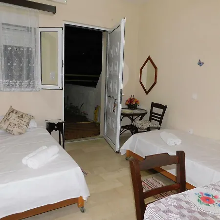 Apartment Studio Paralia